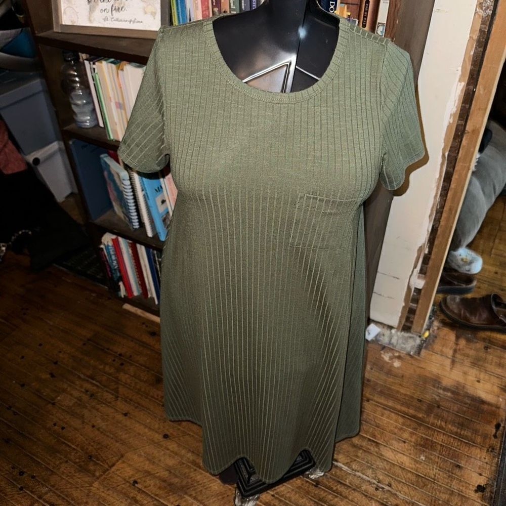 Lularoe olive green ribbed high low travelcore XS dress